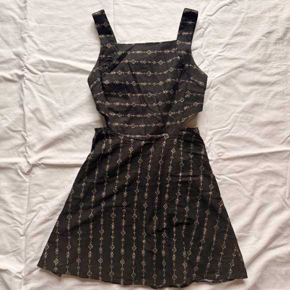 Urban Outfitters Dresses & Skirts - UO Black Printed Dress with Cutouts